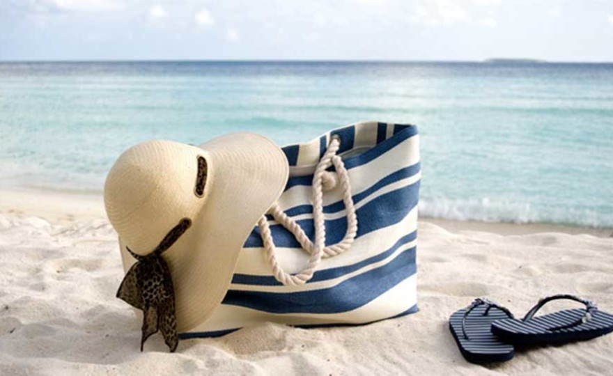 beach, beach bag, summer, fun in the sun, flip flops, wide brim hat, blue, sea, ocean, beach side, calm, relax, chill,